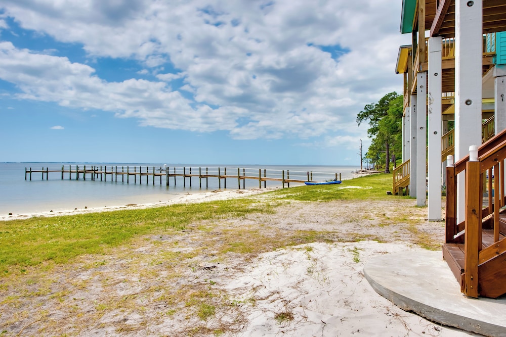 Beachfront Retreat w/ Dock in Lanark Village!