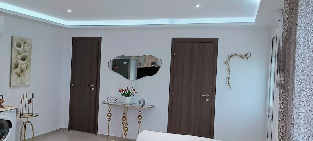 SkyFrame Apartments