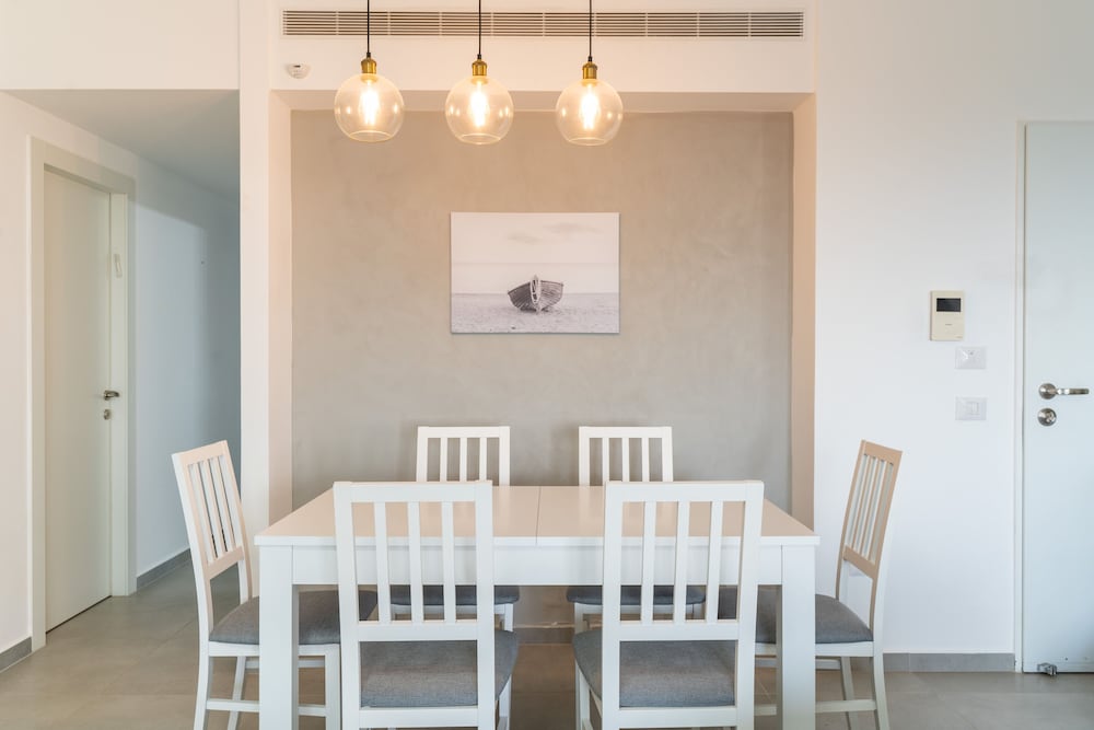 Modern Comfort Escape by Sea N' Rent