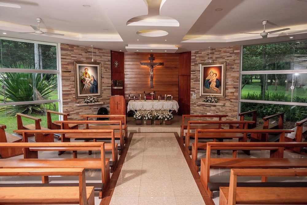 Papalo Resort Hotel