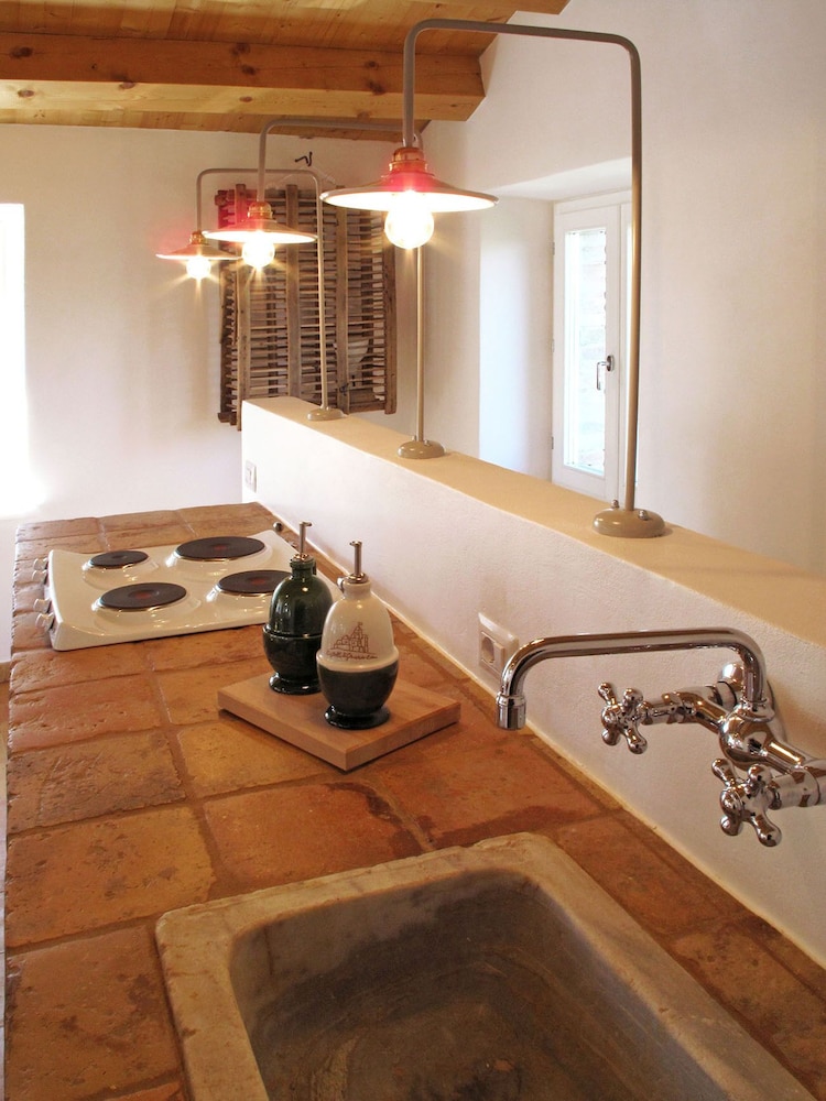 Castello di Granarola Relais – Adults Friendly