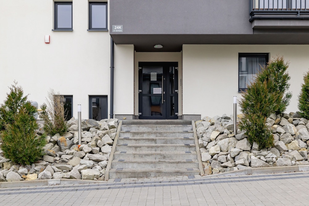 Memorable Apartment in Wisla by Renters