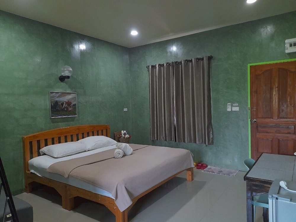 Jayzada Fang Resort