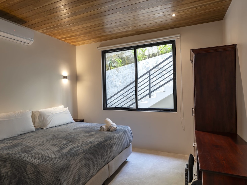 Surfside Apartments Playa Mar Azul