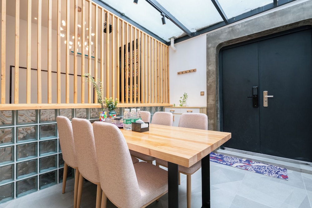 Shanghai Hills&XING 132 Family Homestay