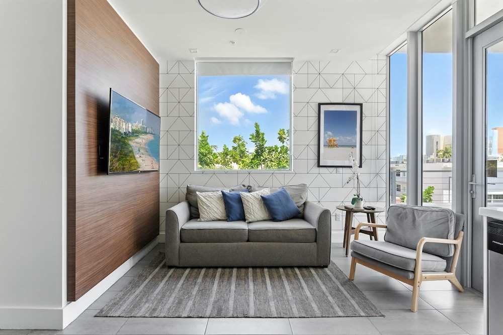Sobe 2 Bedroom Near Ocean Drive