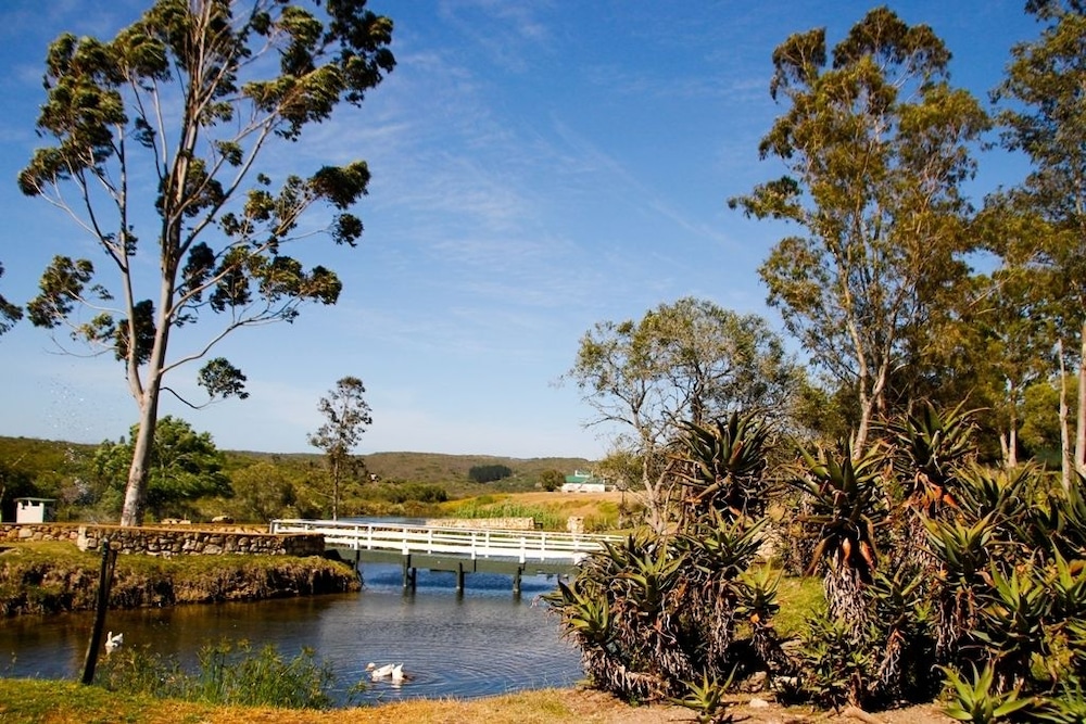 BOTTERKLOOF RESORT