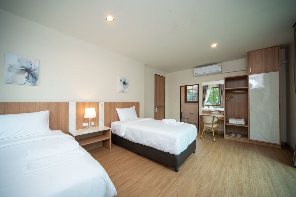 Natural Beach Resort