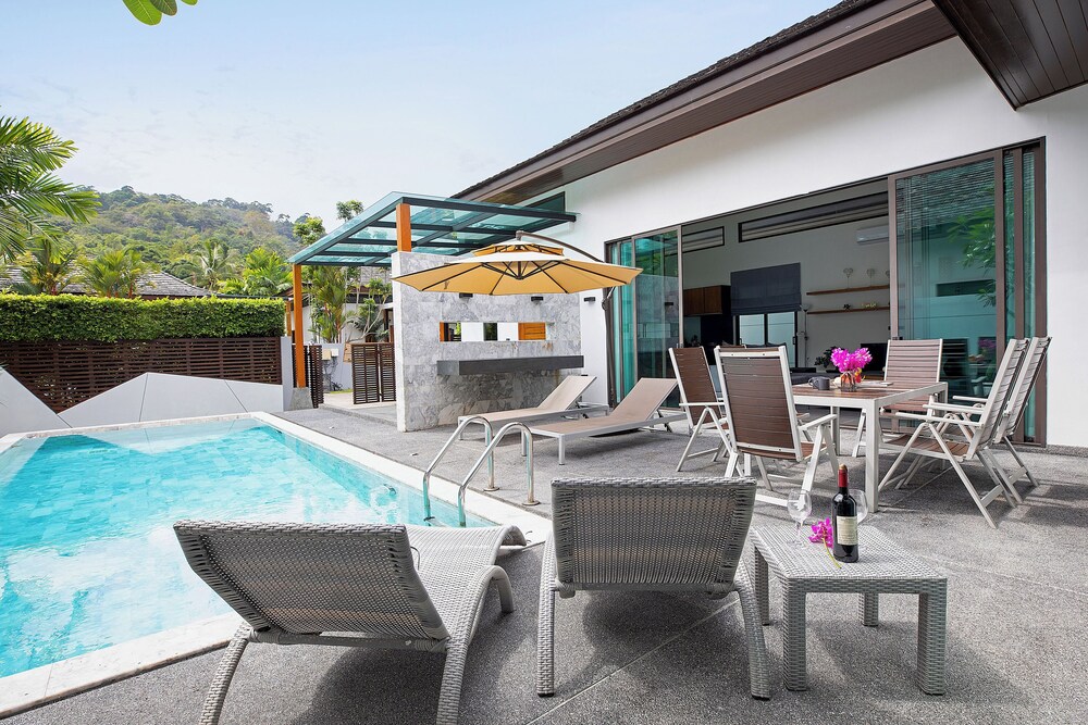 Elegant 3BR Pool Villa Coco B6 in Kamala view 5