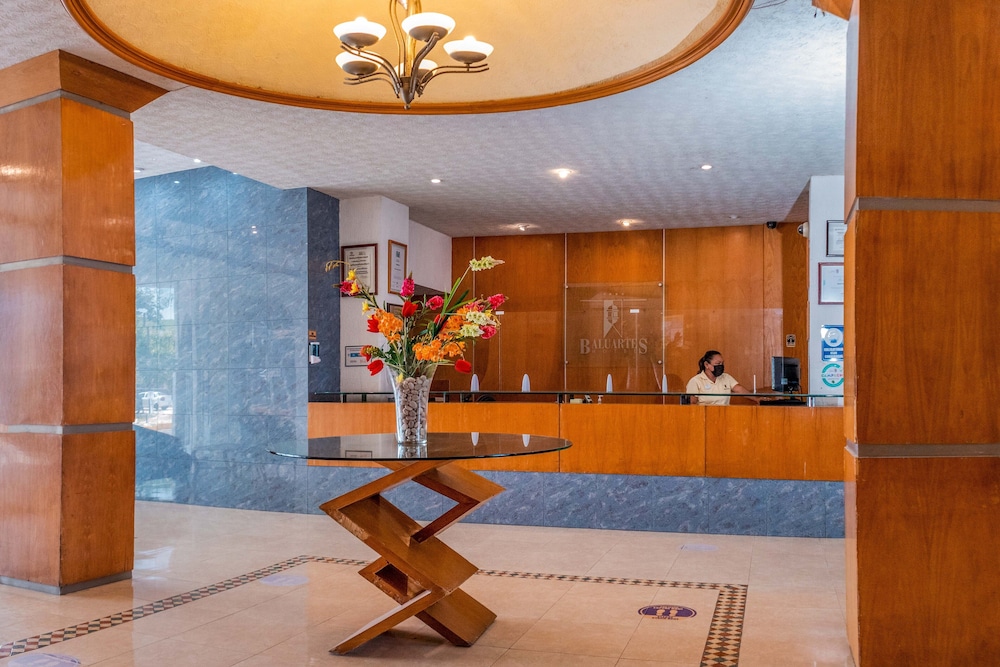 Campeche Vacations - Hotel Baluartes - Property Image 1