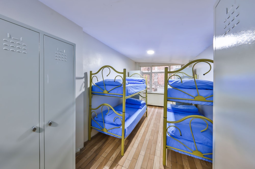 Gökçe Pansiyon - Yetişkin Oteli - Hostel - Image 17