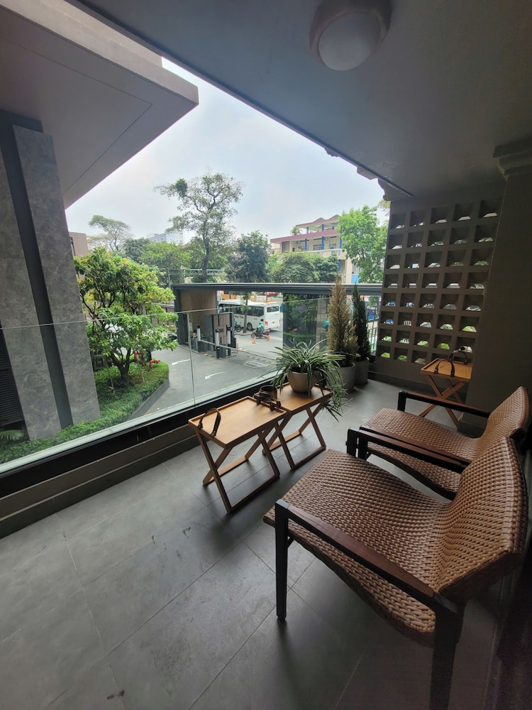 Nguyen Le Home