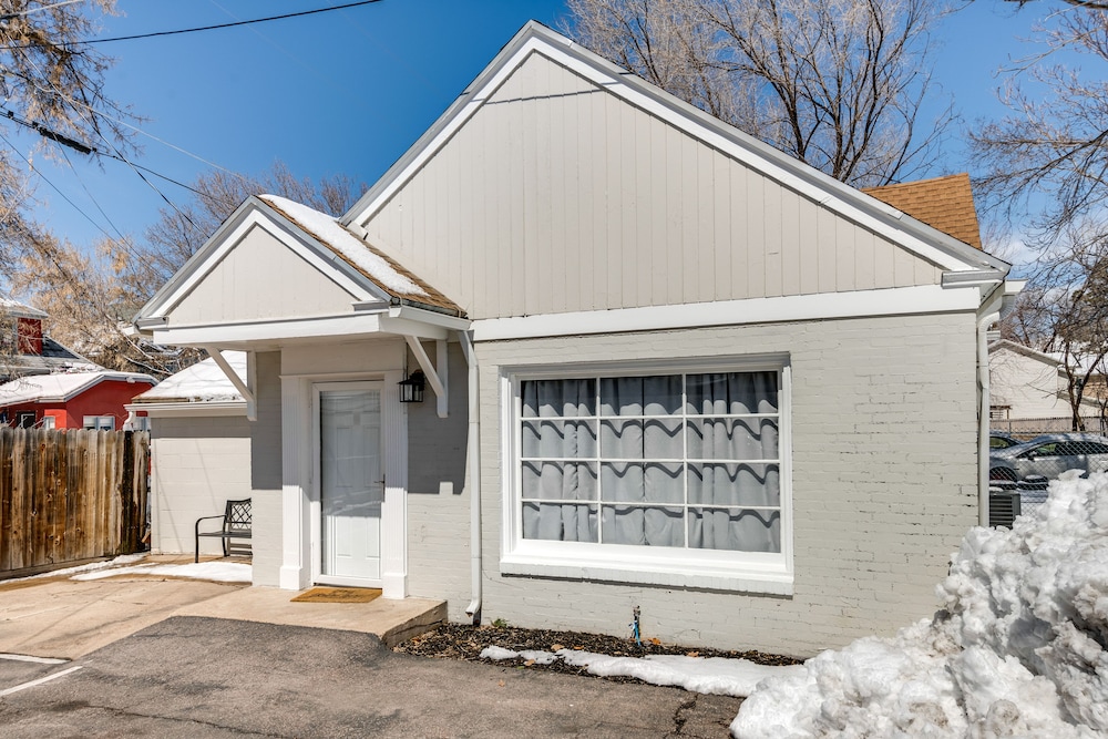 Cozy Ogden Cottage: 1 Mi to Downtown! view 4