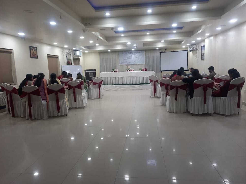 Hotel Max INN