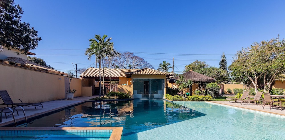Bz55 Casa 200m da praia com 4 suítes