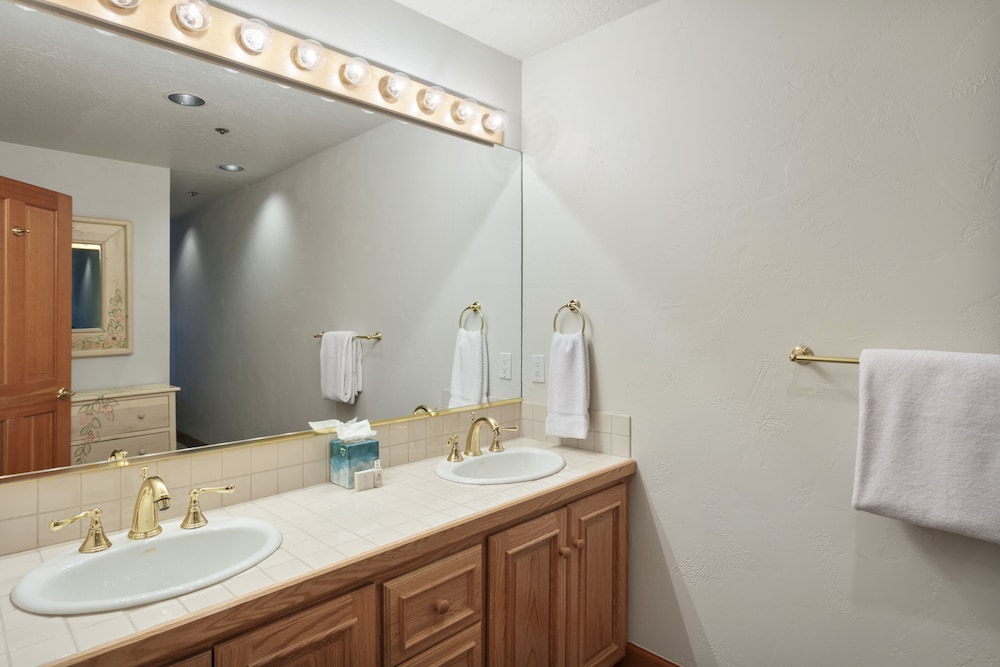 Stag Lodge At Deer Valley Resort - 4 Bed - Spa #37 4 Bedroom Condo