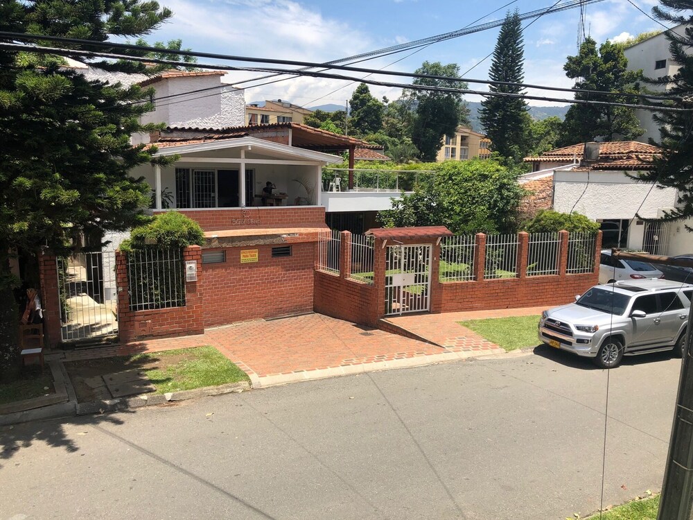 Black Sheep Hostel - Adults Only