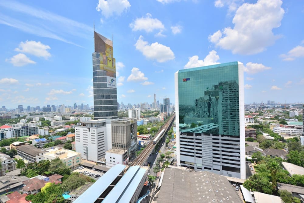 Piyavan Tower Serviced Apartment