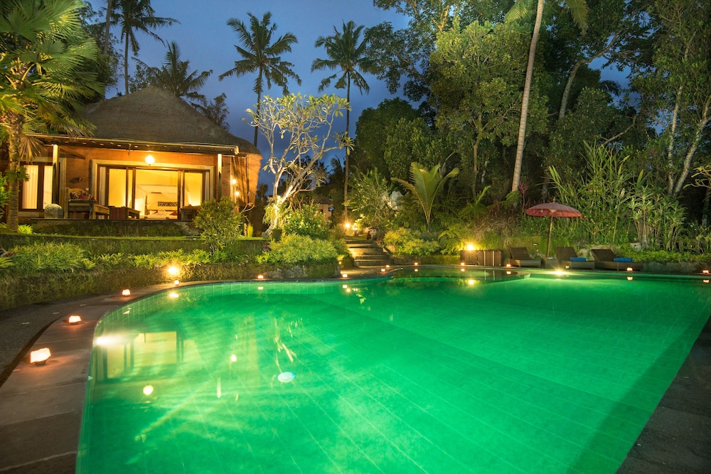 Bunut Garden Luxury Private Villa
