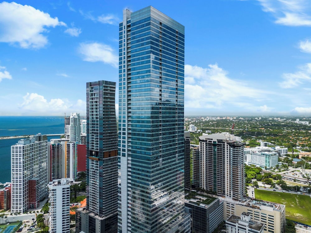 Condo w Views From The Heights 4S