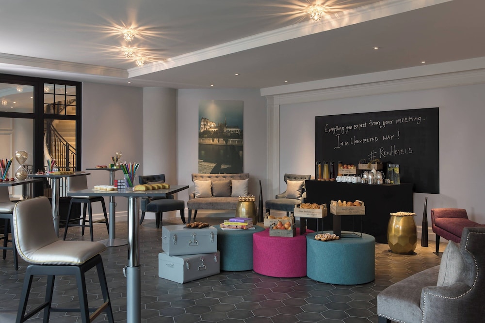 Puteaux Vacations - Renaissance Paris La Defense Hotel - Property Image 8