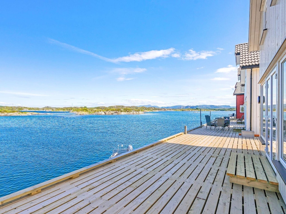 6 Person Holiday Home in Bud
