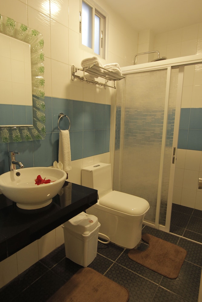 Casa Pilar Beach Resort, Boracay Island - 9