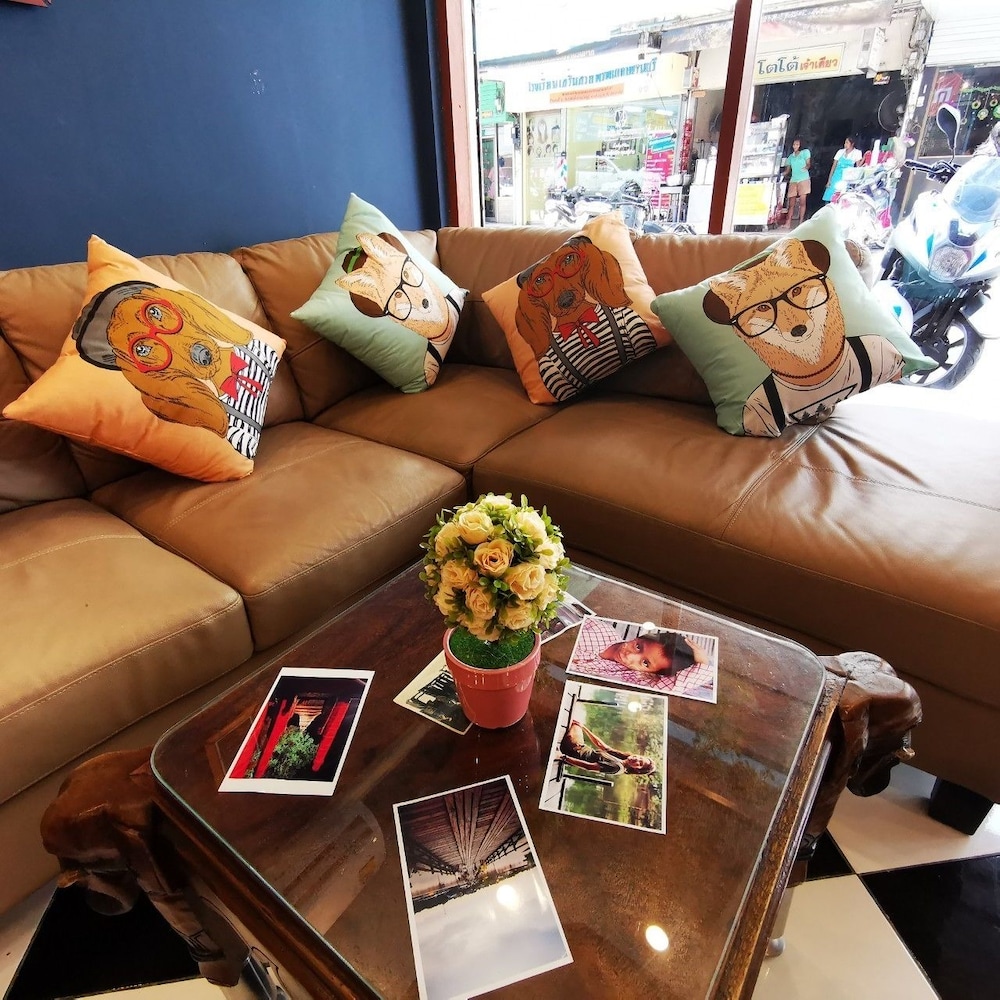 lounge