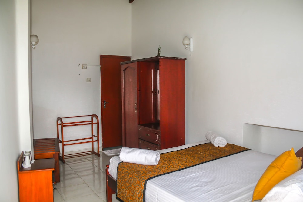 Kandy Leisure
