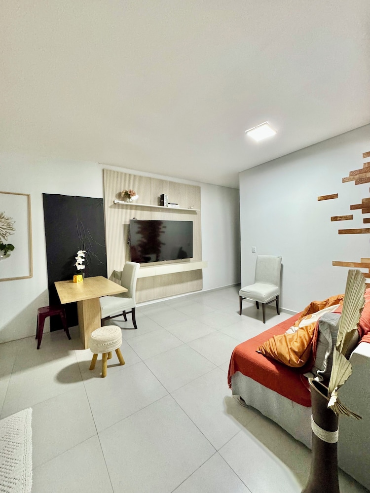 Prado Guest House