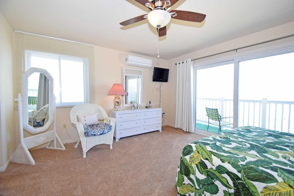 Ocean Club 4011 4 Bedroom Townhouse by RedAwning view 2