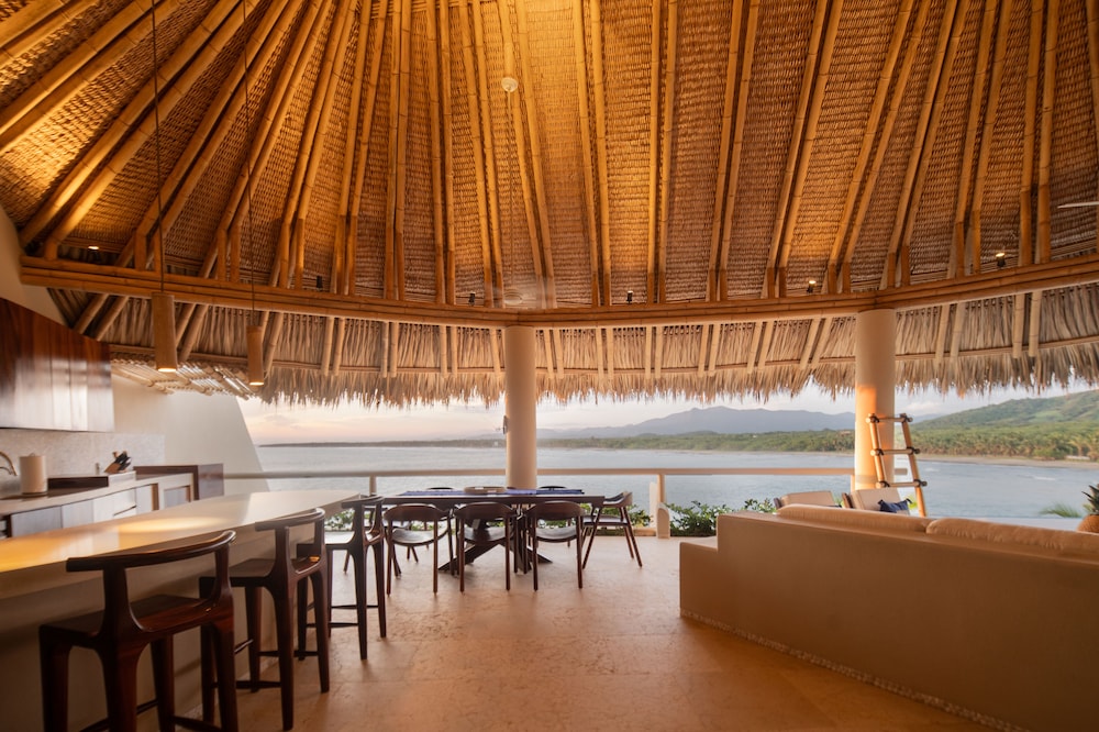 Punta Majahua Condos