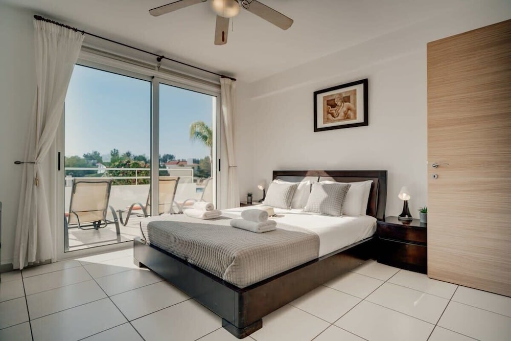 Narcissos Nissi Beach Apartment C5