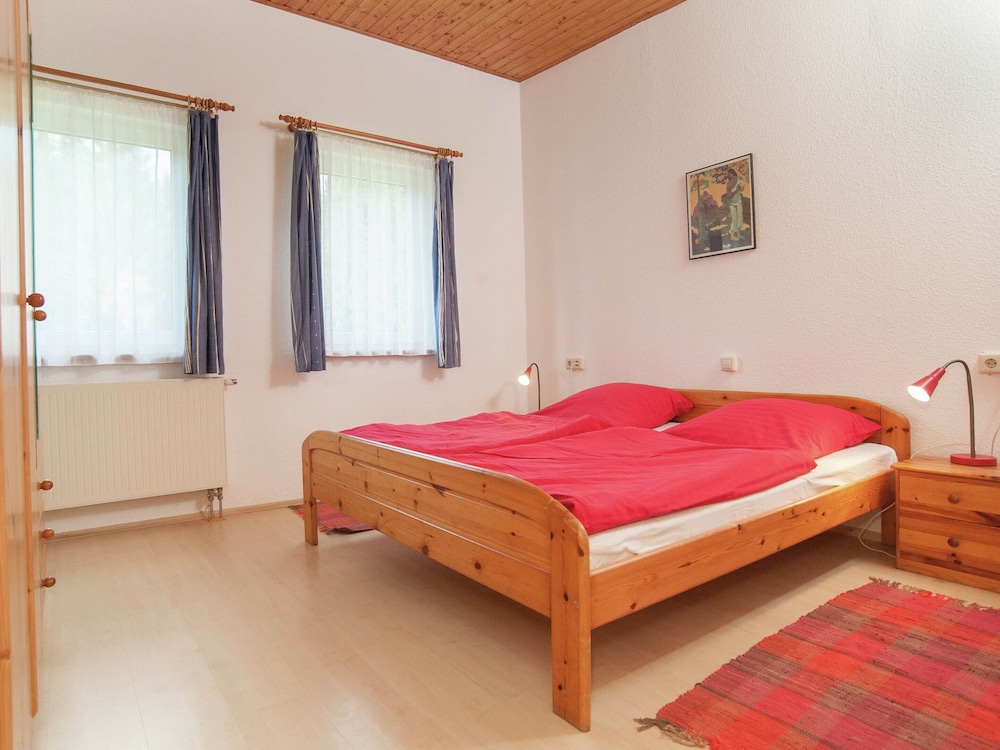 Holiday Home in Thuringian Forest Retreat view 3