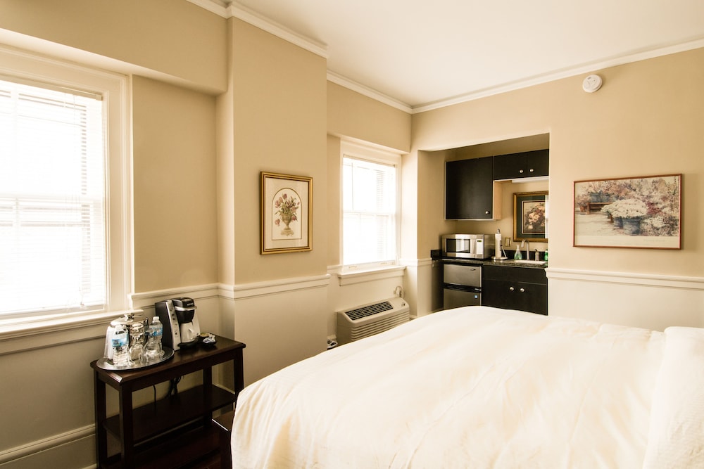 Hotel 340 - Property Image 50