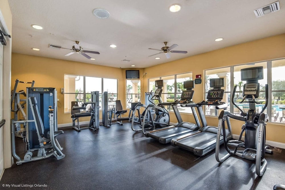 Spacious 3bd/2ba Home With Balcony - Close to Universal and Convention Center! 3vc305