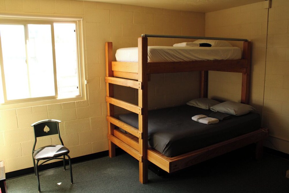 Ashland Vacations - Ashland Commons Hostel - Property Image 59