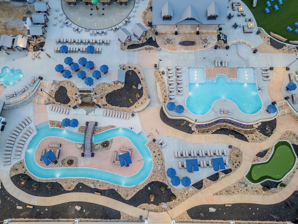 Smith Creek Resort