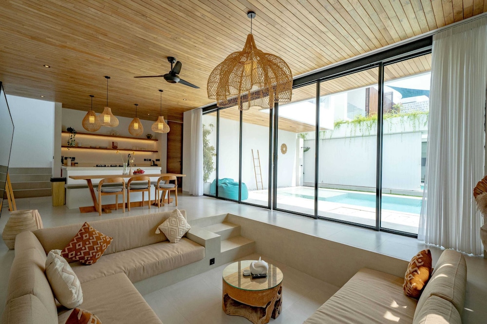Loona Palm Villas Canggu