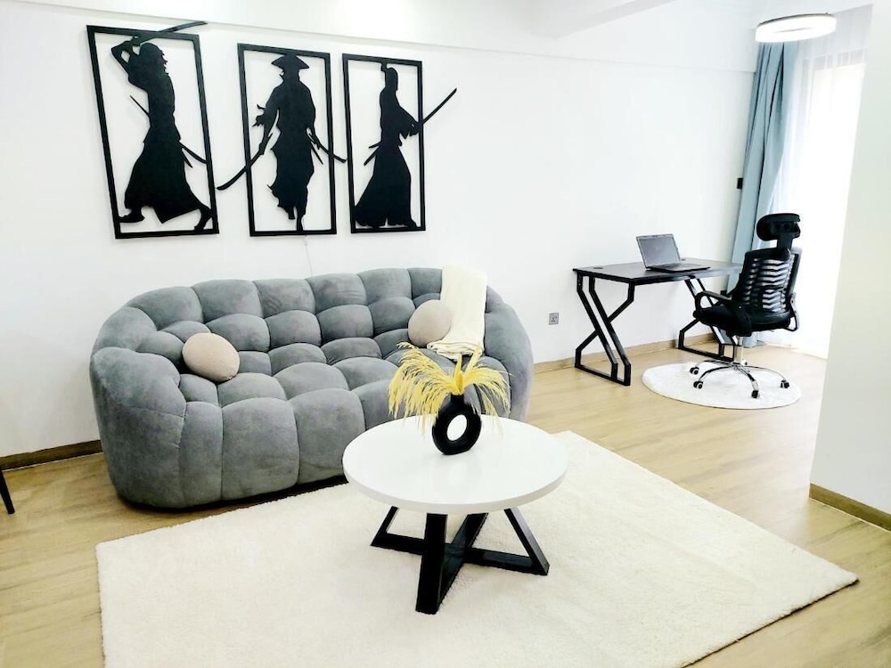 Luxurious Nairobi Condo With Rooftop Pool & Gym