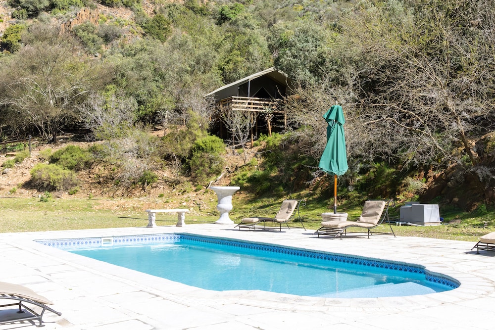 Old Mill Lodge, Working Ostrich Farm & Restaurant, Oudtshoorn