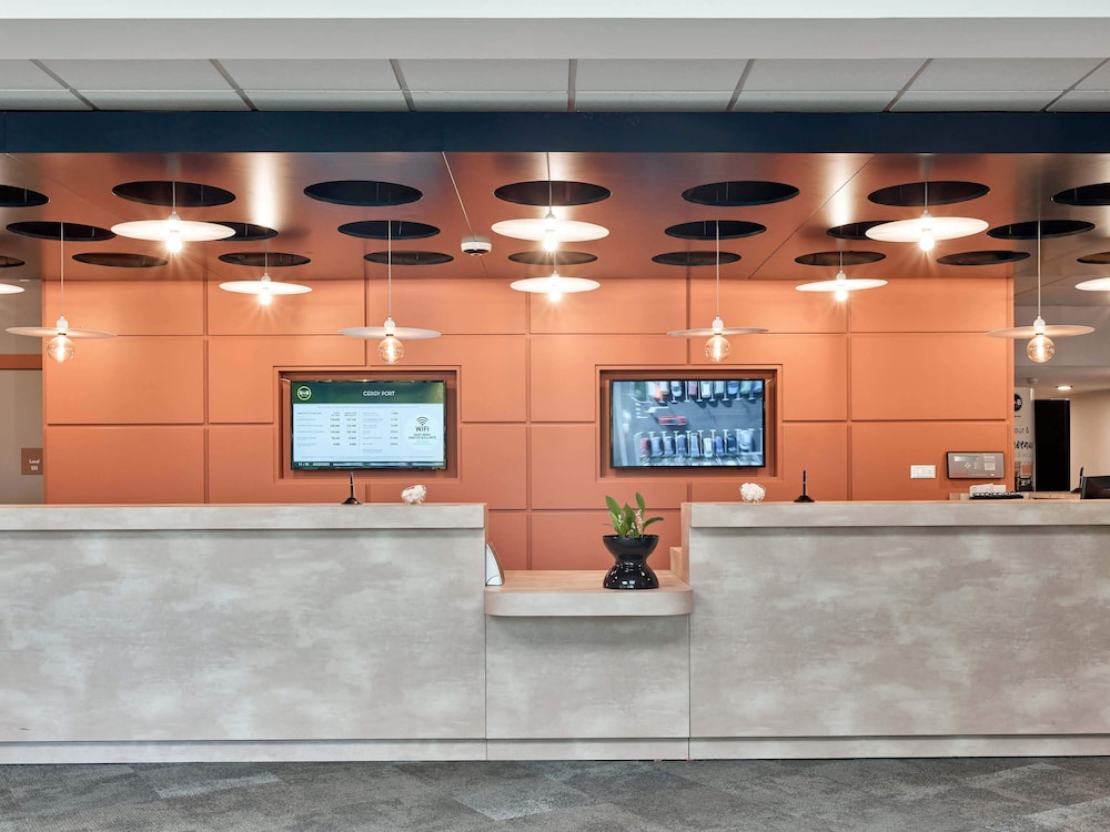 Cergy Vacations - BB HOTEL Cergy Port - Property Image 3