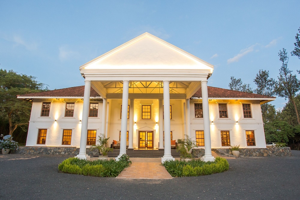 Amani Safari Lodge view 5