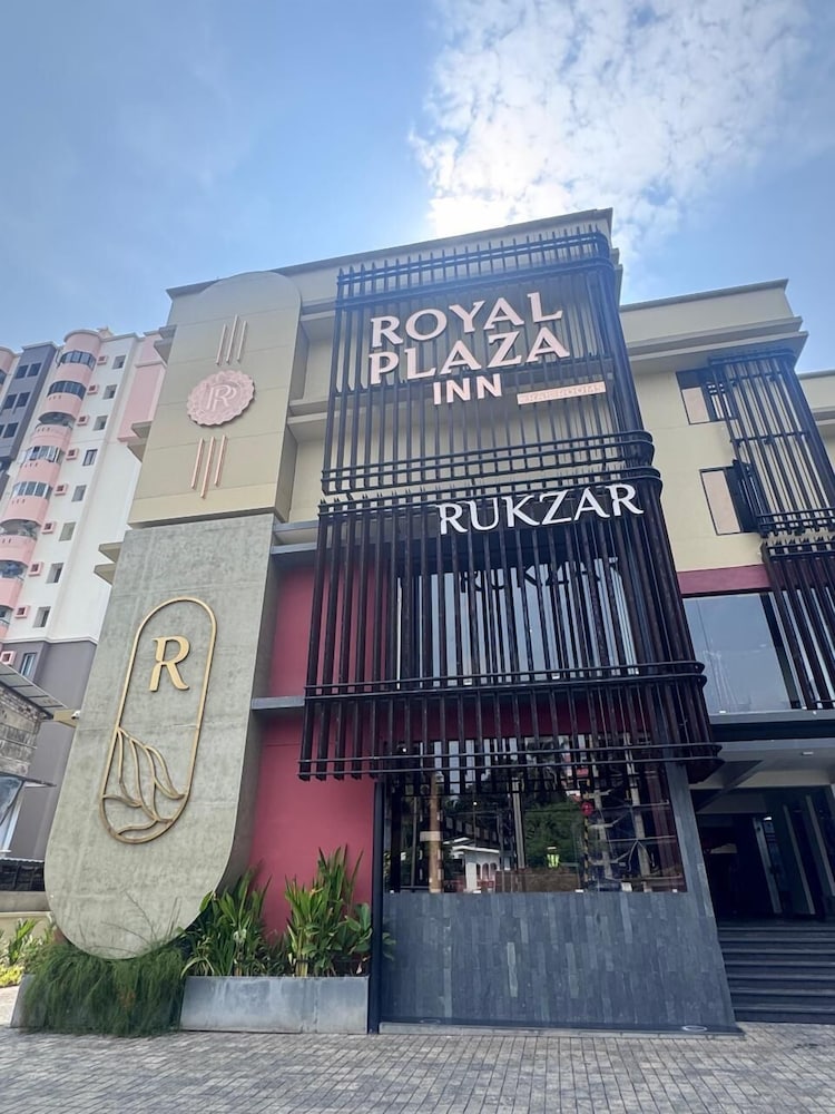 Royal Plaza Inn by RAK Rooms