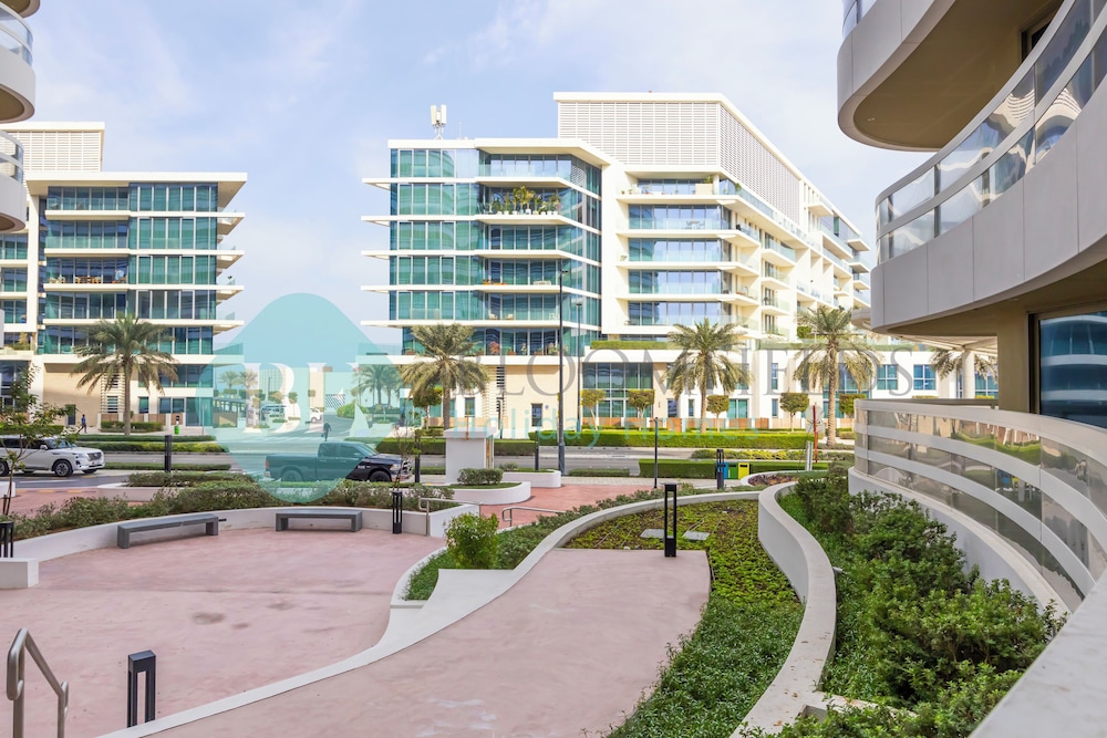 Bloomfields Superior1BR Ajwan Soul Beach