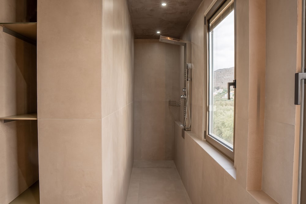 Avelia Luxury Villa With Private Pool