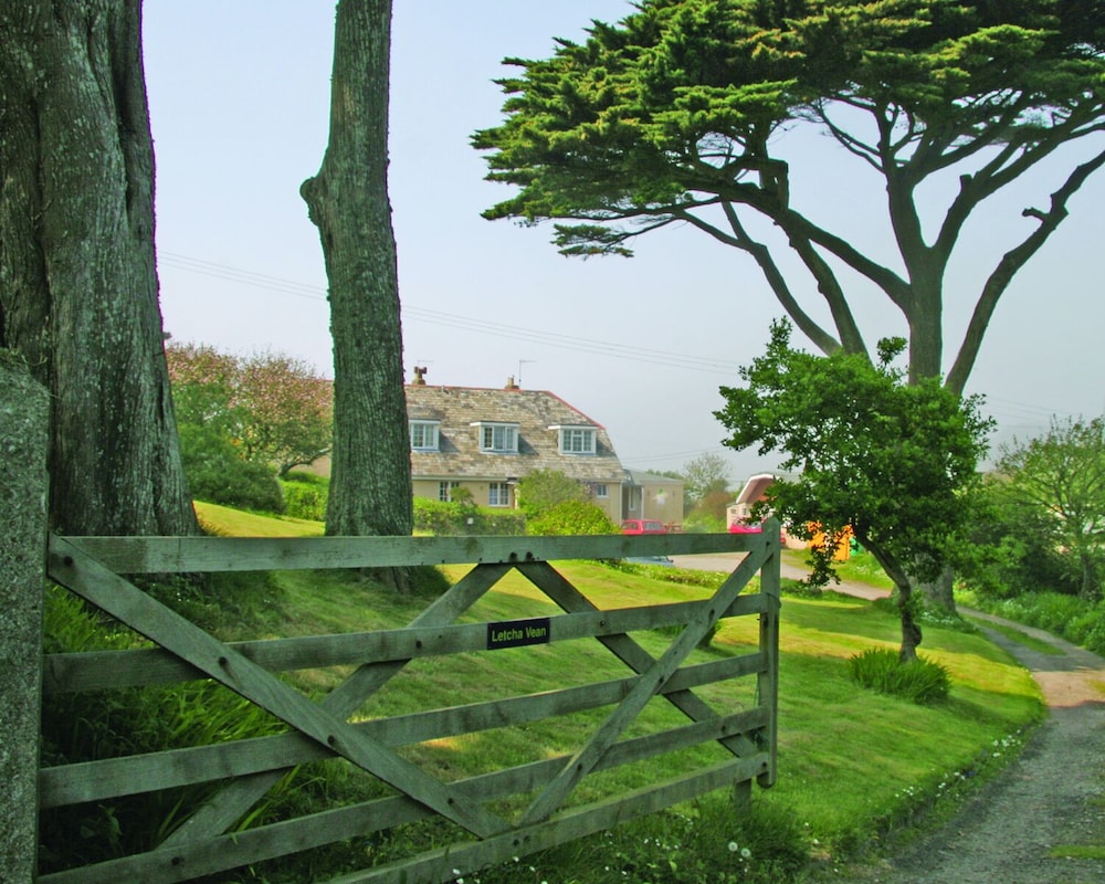 YHA Land's End - Hostel