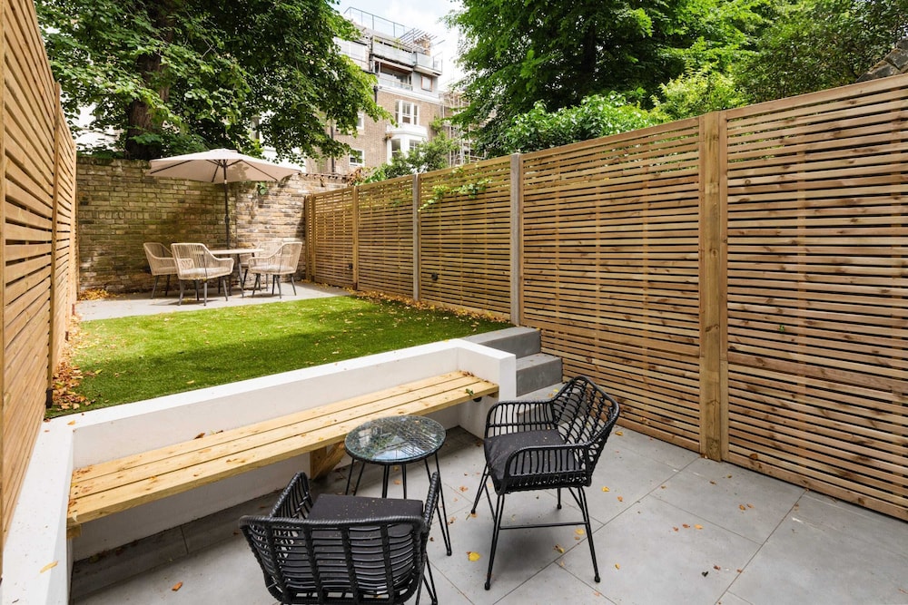 Coleherne Road Residence II