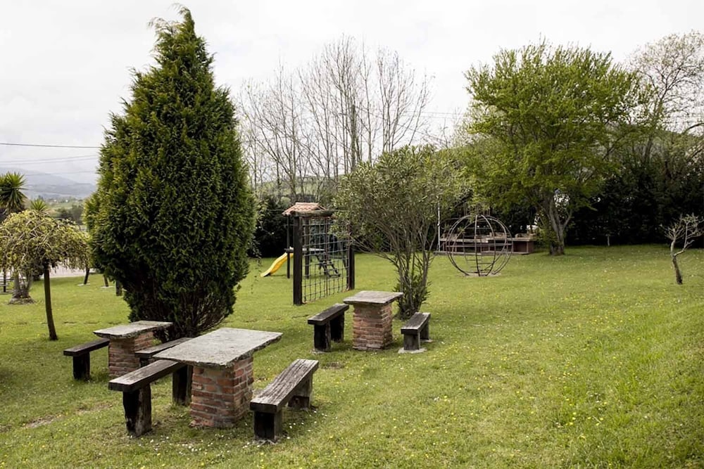 Apartamentos La Gloria view 4