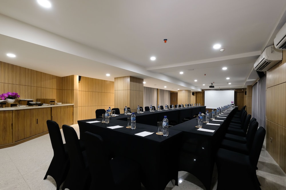 Dream of Aventus Hotel Kuta 69